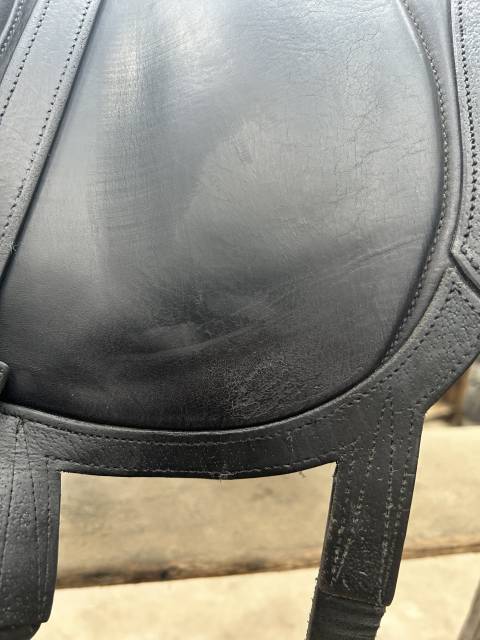 Sella da dressage Devoucoux  17.5" - 2019
