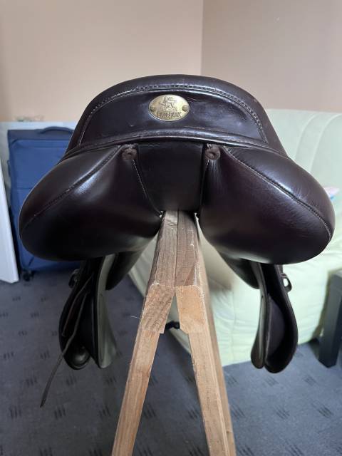 Sella da salto ostacoli KENT & MASTERS FAIRFAX SIRIUS 17.5" - 2017