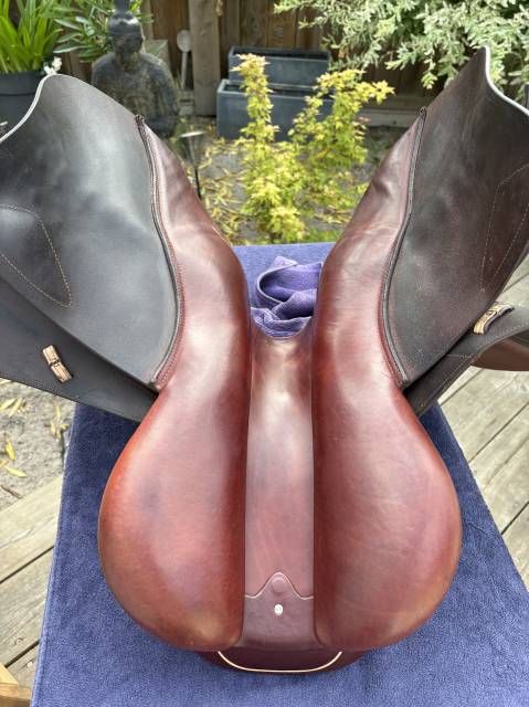 Sella da salto ostacoli CWD 2Gs Mademoiselle  17.5" - 2020