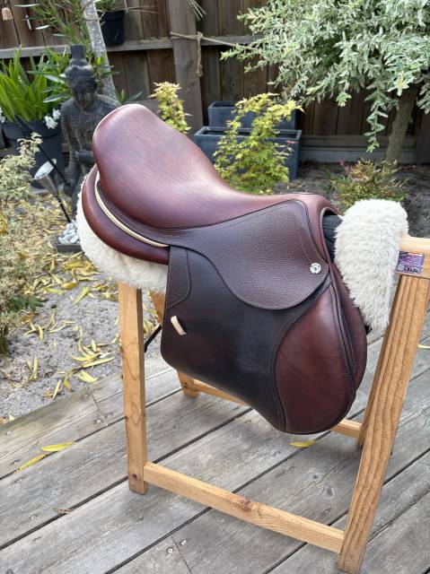 Sella da salto ostacoli CWD 2Gs Mademoiselle  17.5" - 2020