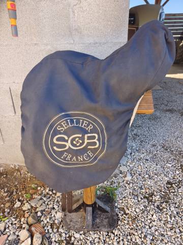 Sella da dressage  Sellerie c&ocirc;te basque  17.5" - 2014