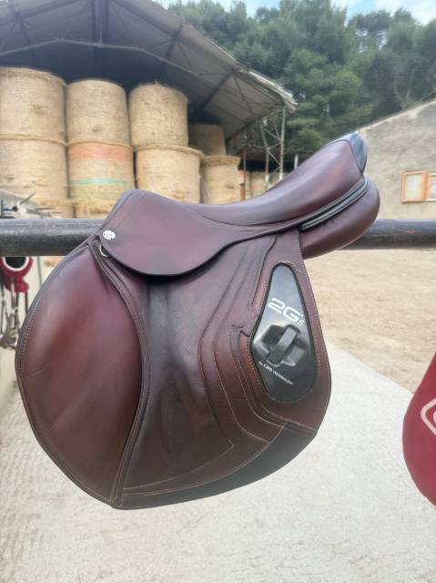 Sella da salto ostacoli CWD  18" - 2020