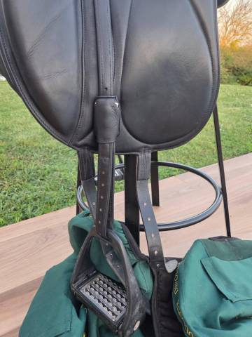 Sella da dressage Devoucoux  17.5" - 2018