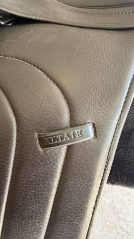 Sella da dressage Antar&egrave;s Dressage Alta&Iuml;r 17.5" - 2018