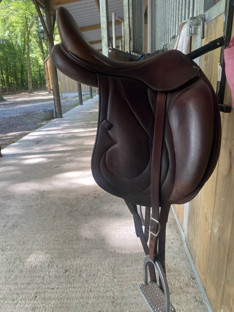 Sella da dressage Antar&egrave;s  17.5" - 2015