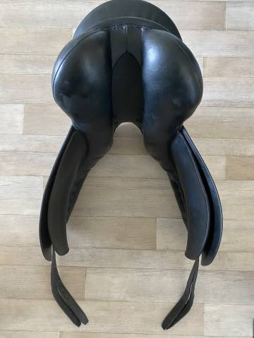 Sella da dressage  KN Modele Symphonie 18" - 2010