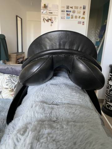 Sella da dressage  KN Modele Symphonie 18" - 2010