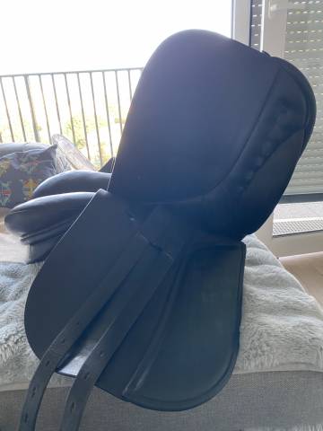Sella da dressage  KN Modele Symphonie 18" - 2010