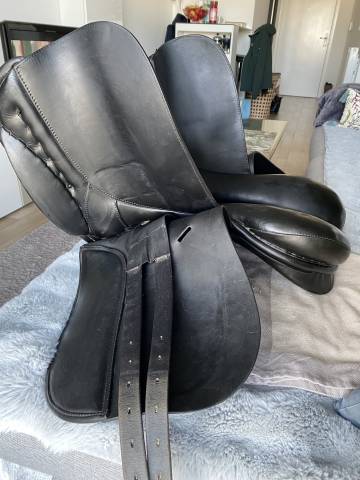 Sella da dressage  KN Modele Symphonie 18" - 2010