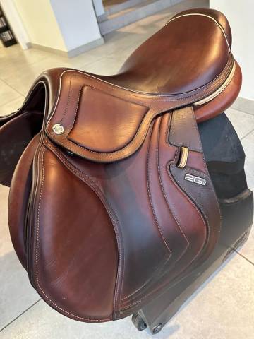 Sella da salto ostacoli CWD  17.5" - 2021
