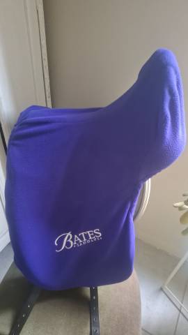 Sella da dressage Bates  18" - 2022
