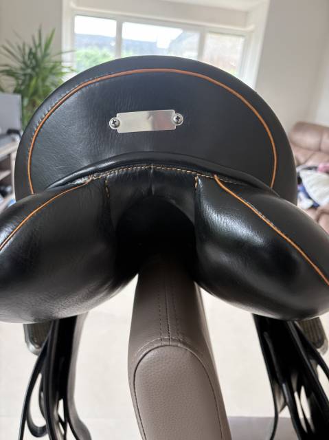 Sella da dressage Zaldi  17" - 2012