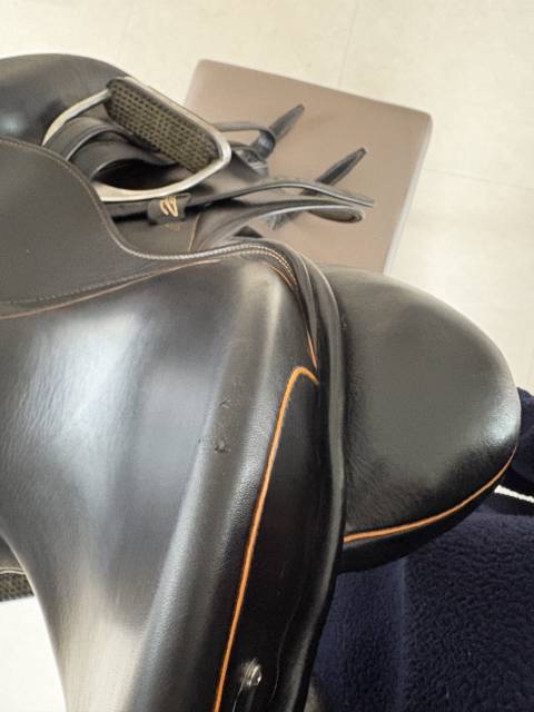 Sella da dressage Zaldi  17" - 2012