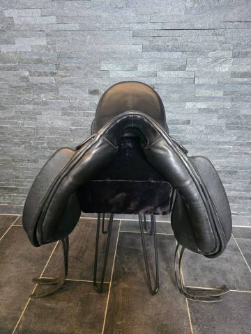 Sella da dressage Zaldi  17" - 2016