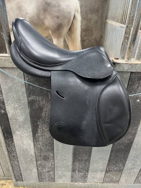 Sella da salto ostacoli Forestier Club 18" - 2023