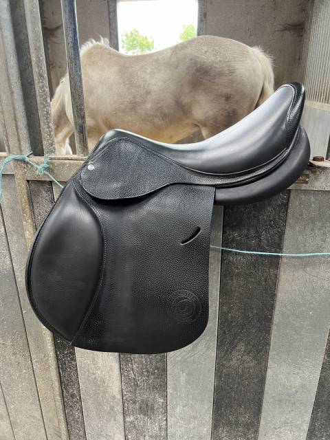 Sella da salto ostacoli Forestier Club 18" - 2023