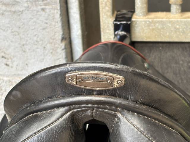 Sella da dressage Stubben  16" - 2014