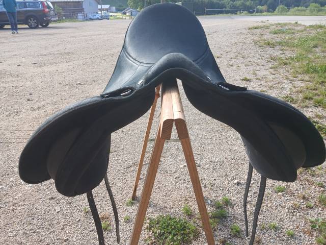 Sella mista Wintec  17.5" - 2020