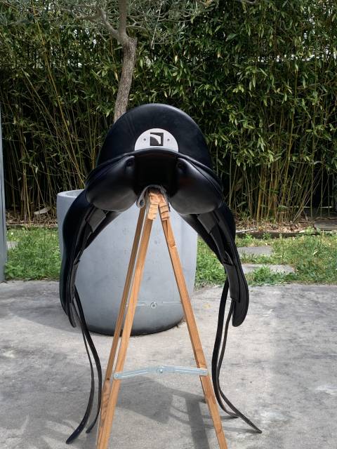 Sella da dressage Childeric  17.5" - 2021