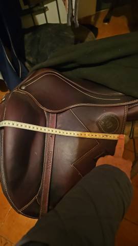 Sella da dressage Antar&egrave;s  17" - 2025