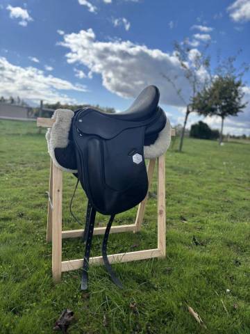 Sella da dressage Time Rider  17.5" - 2019