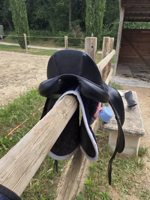 Sella da dressage Antar&egrave;s  17.5" - 2017