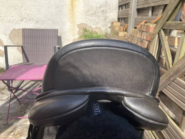Sella da dressage Bates  16" - 2006