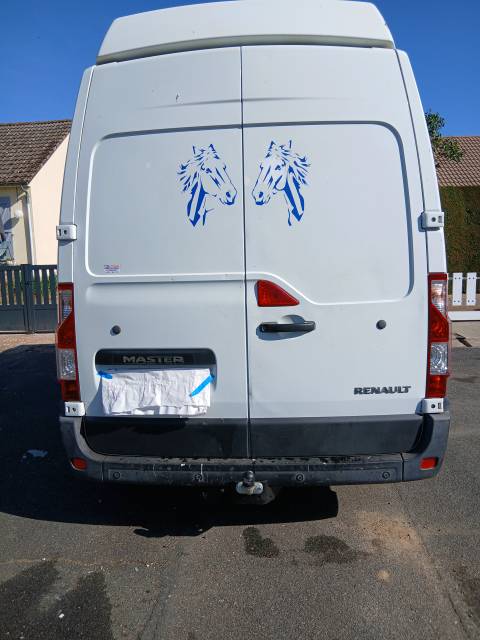 Van per Cavalli Renault MasterIII 2015 Occasione