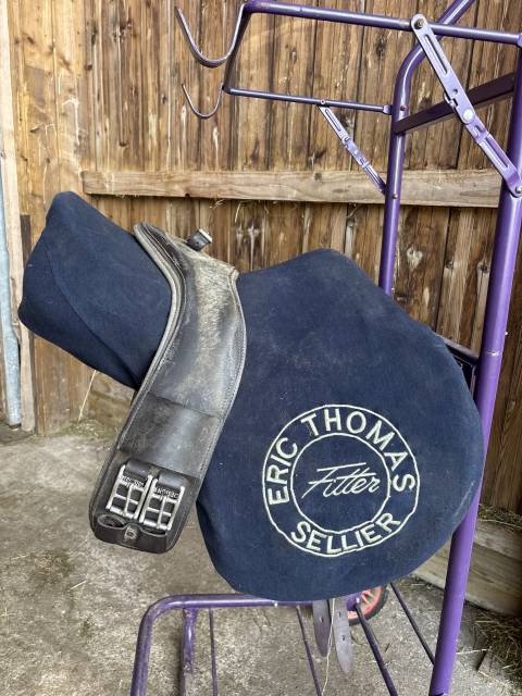 Altra sella Eric Thomas  17" - 2019