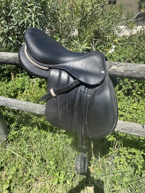 Sella da salto ostacoli Forestier  17.5" - 2024
