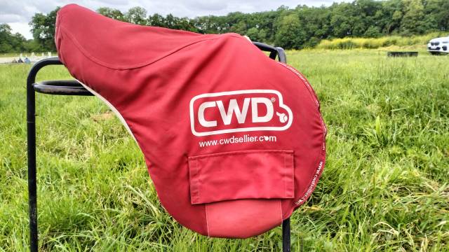 Sella da salto ostacoli CWD  17.5" - 2015