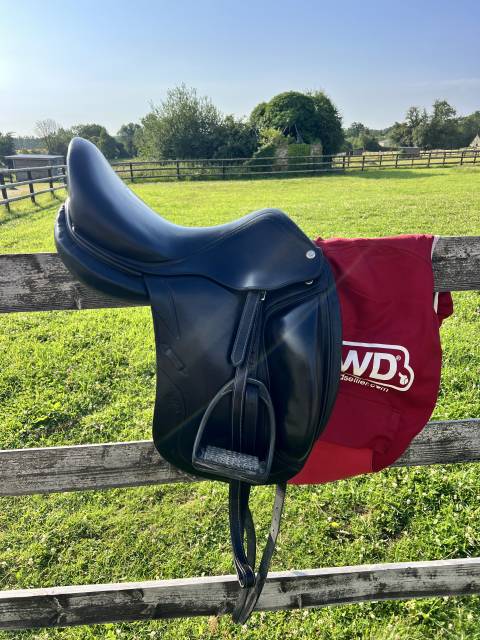 Sella da dressage CWD SE08 17.5" - 2014