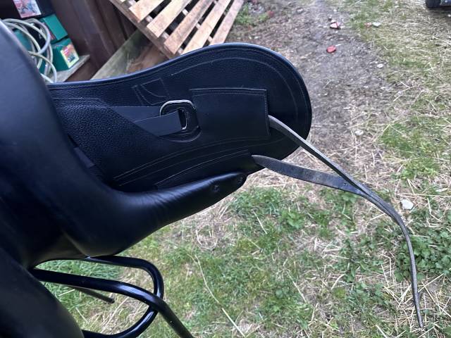 Sella da dressage Childeric  17.5" - 2019