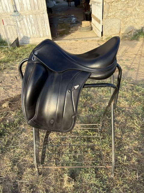 Sella da dressage Equipe  17.5" - 2022