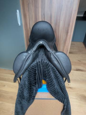 Sella da dressage   17.5" - 2026