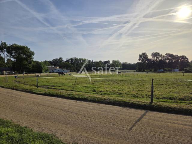Propriet&agrave; equestre In vendita Vend&eacute;e