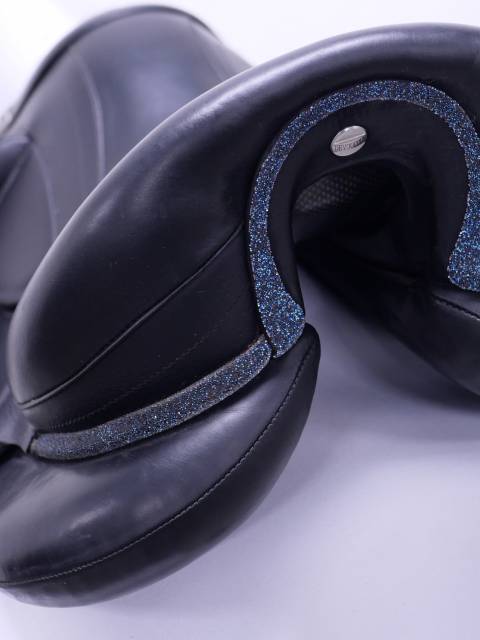 Sella da dressage Devoucoux  17.5" - 2024