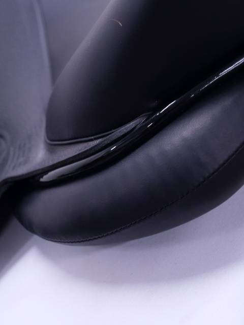 Sella da dressage GBS  17.5" - 2023