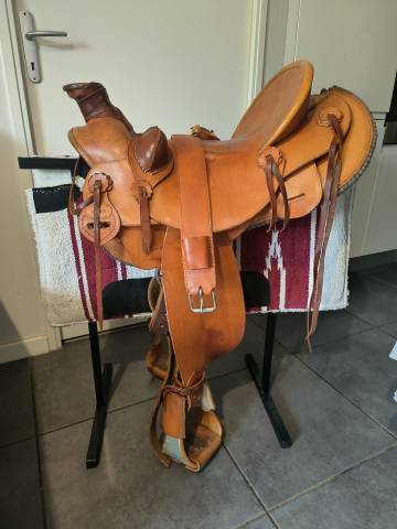 Sella western   15" - 2015