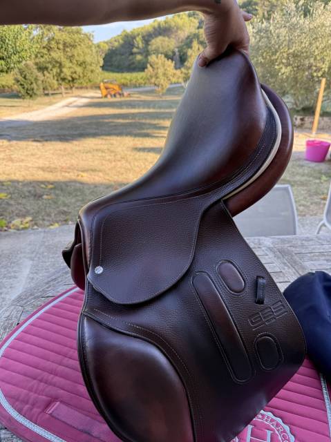 Sella da salto ostacoli GBS  16.5" - 2021