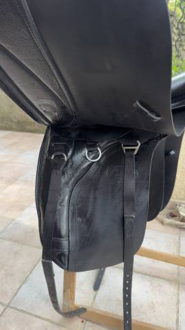Sella da dressage KENT & MASTERS  17.5" - 2018