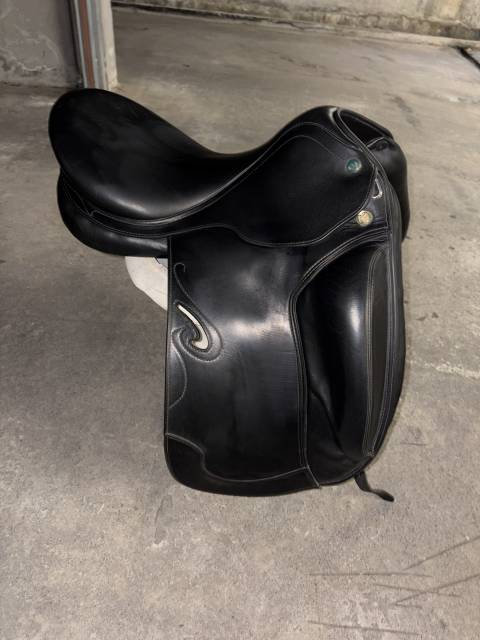 Sella da dressage Prestige Italia Passion K 17" - 2020