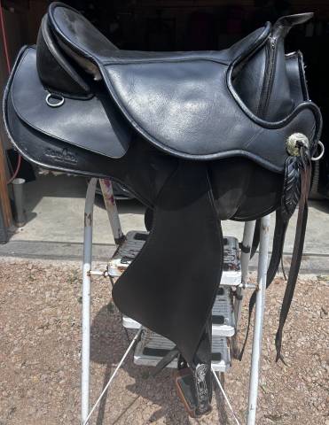 Sella sanza arcione Barefoot   17" - 2021
