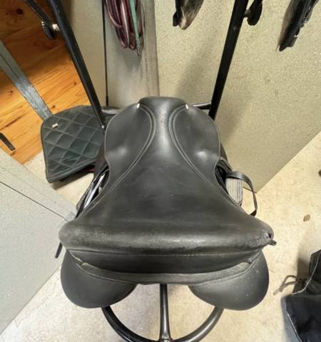 Sella da dressage Wintec  16.5" - 2007
