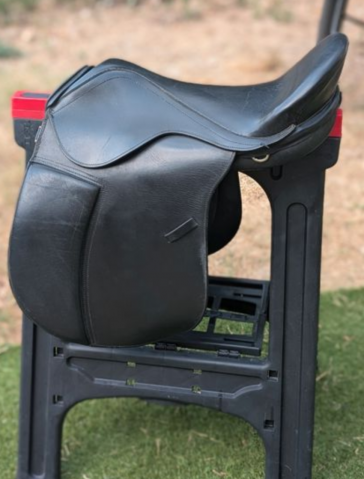 Sella da dressage   17.5" - 2015