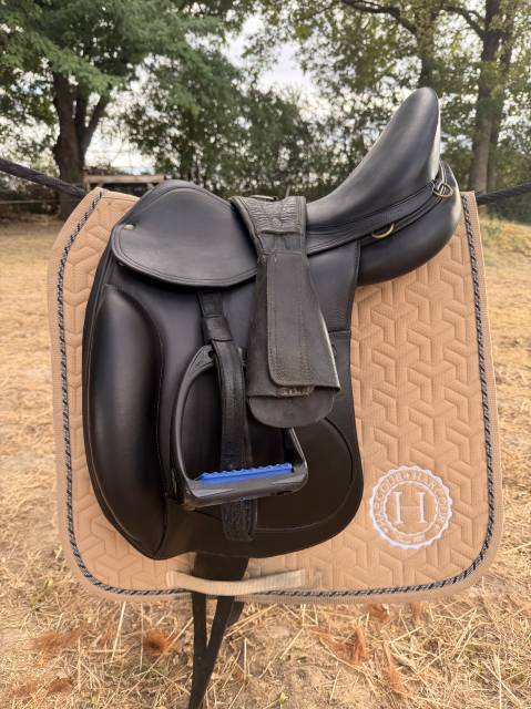 Sella da dressage Forestier  17.5" - 2006