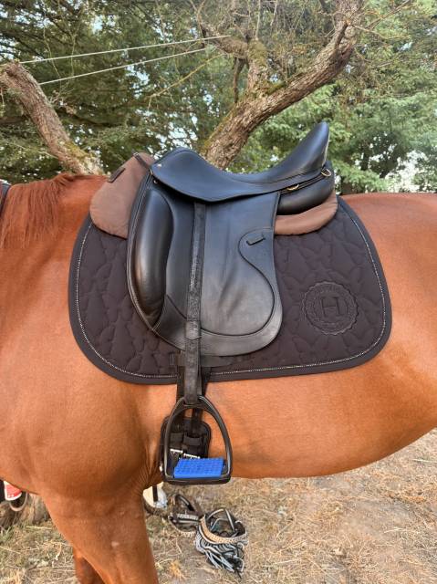 Sella da dressage Forestier  17.5" - 2006