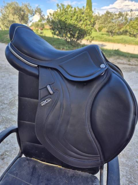 Sella da salto ostacoli CWD  17" - 2022