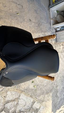 Sella da salto ostacoli Norton  17.5" - 2026