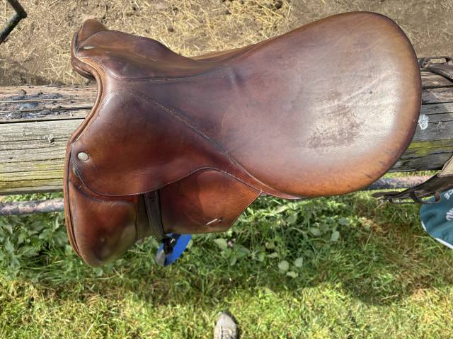 Sella da dressage Brunet-Pineau  17.5" - 2005